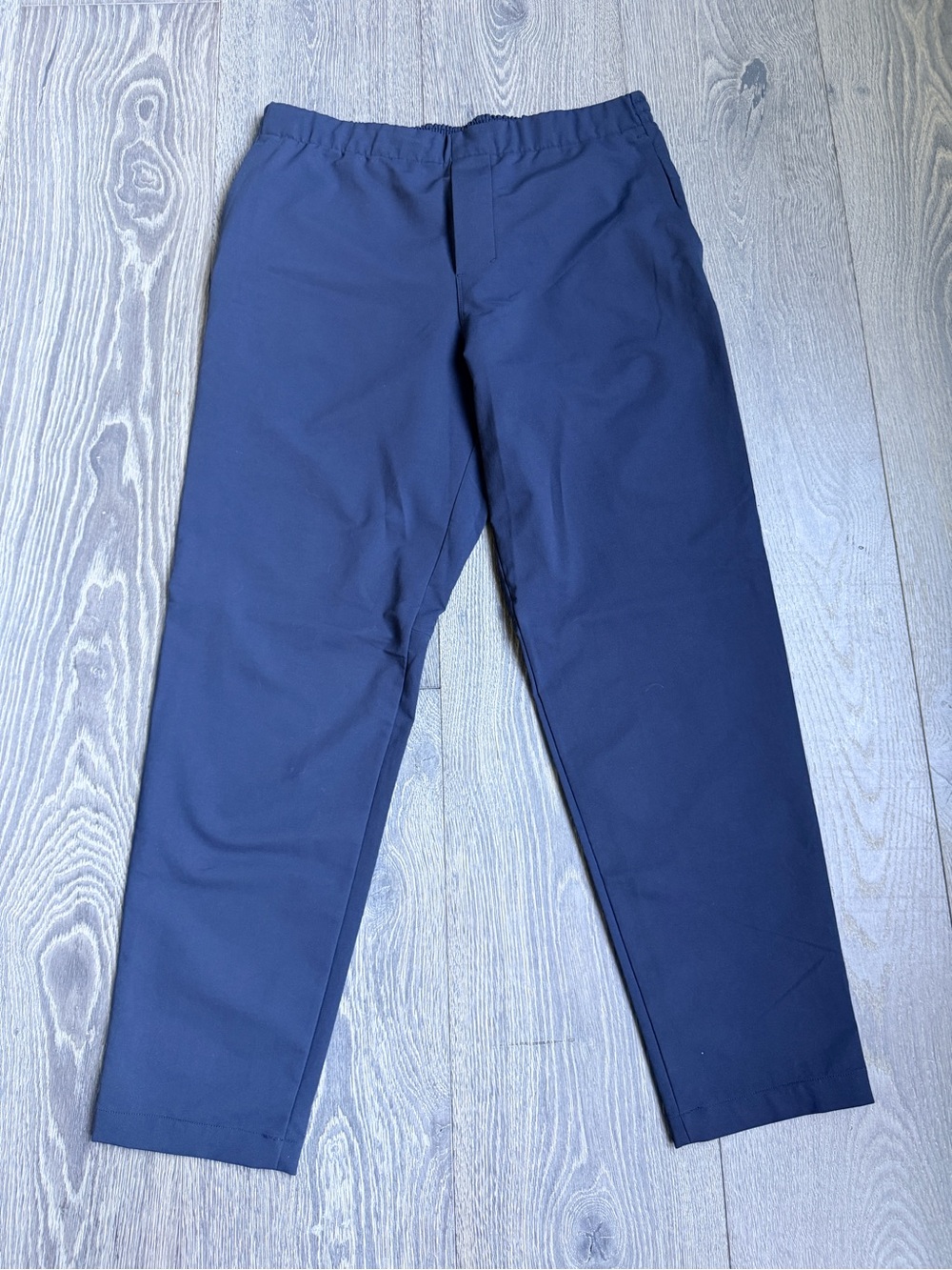Lululemon New Venture Classic-Tapered Fit Pique Trouser in Navy Size Large